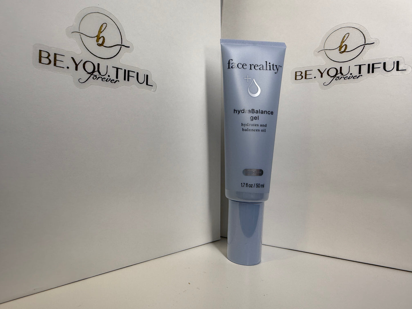 face reality hydraBalance gel