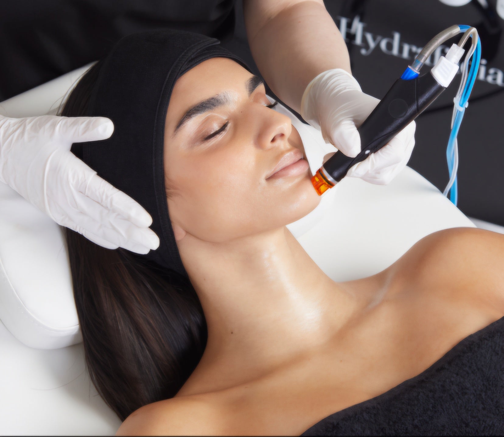 Signature HydraFacial